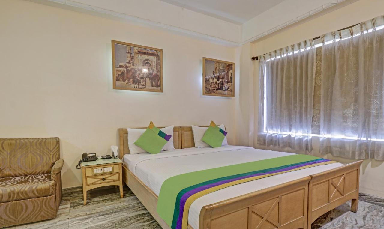 Treebo Komfort Suites, 3 Km From Mysore Palace Exterior foto