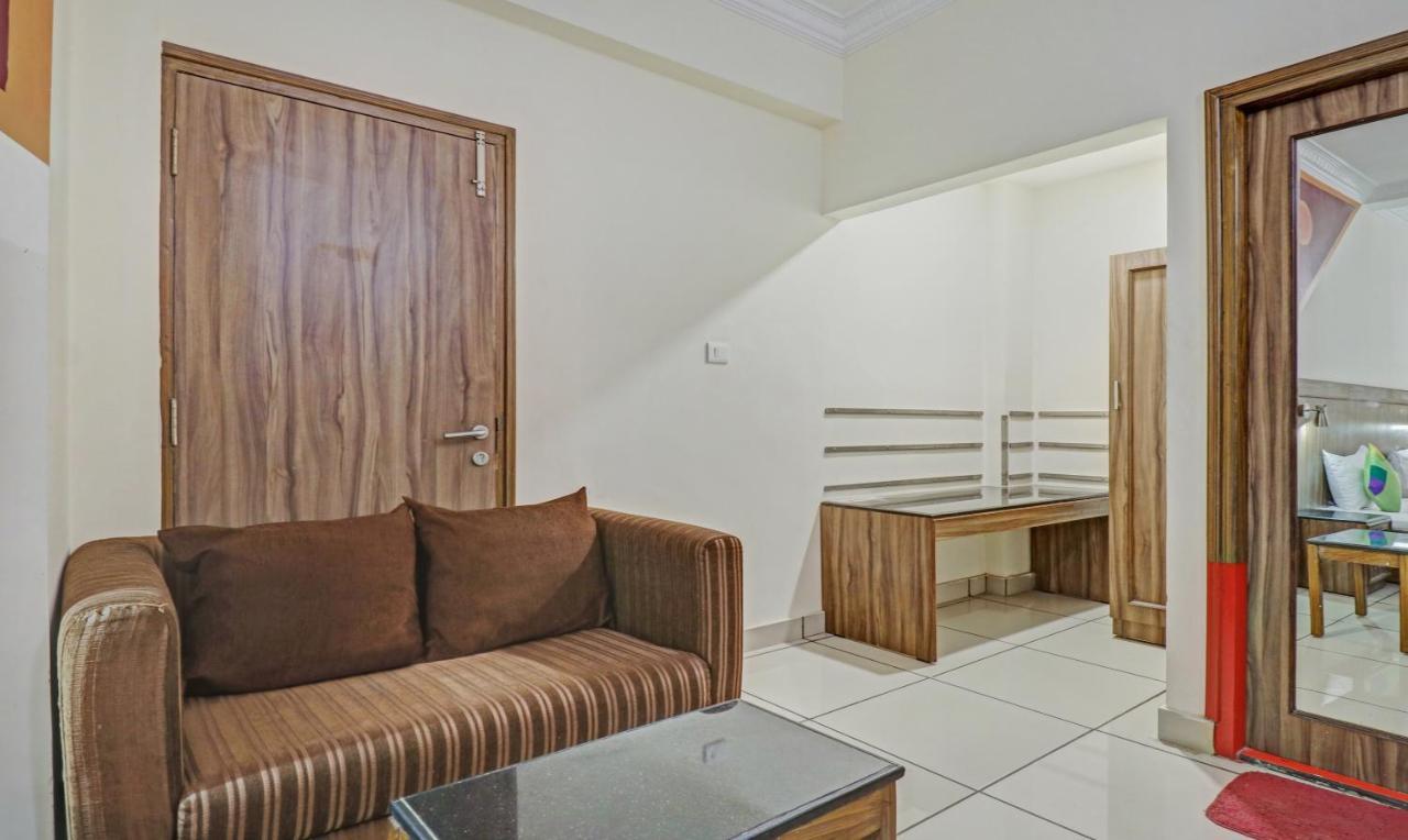 Treebo Komfort Suites, 3 Km From Mysore Palace Exterior foto