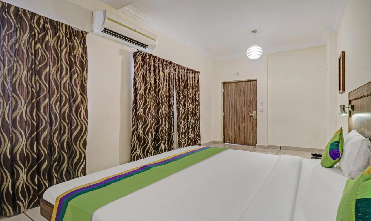 Treebo Komfort Suites, 3 Km From Mysore Palace Exterior foto