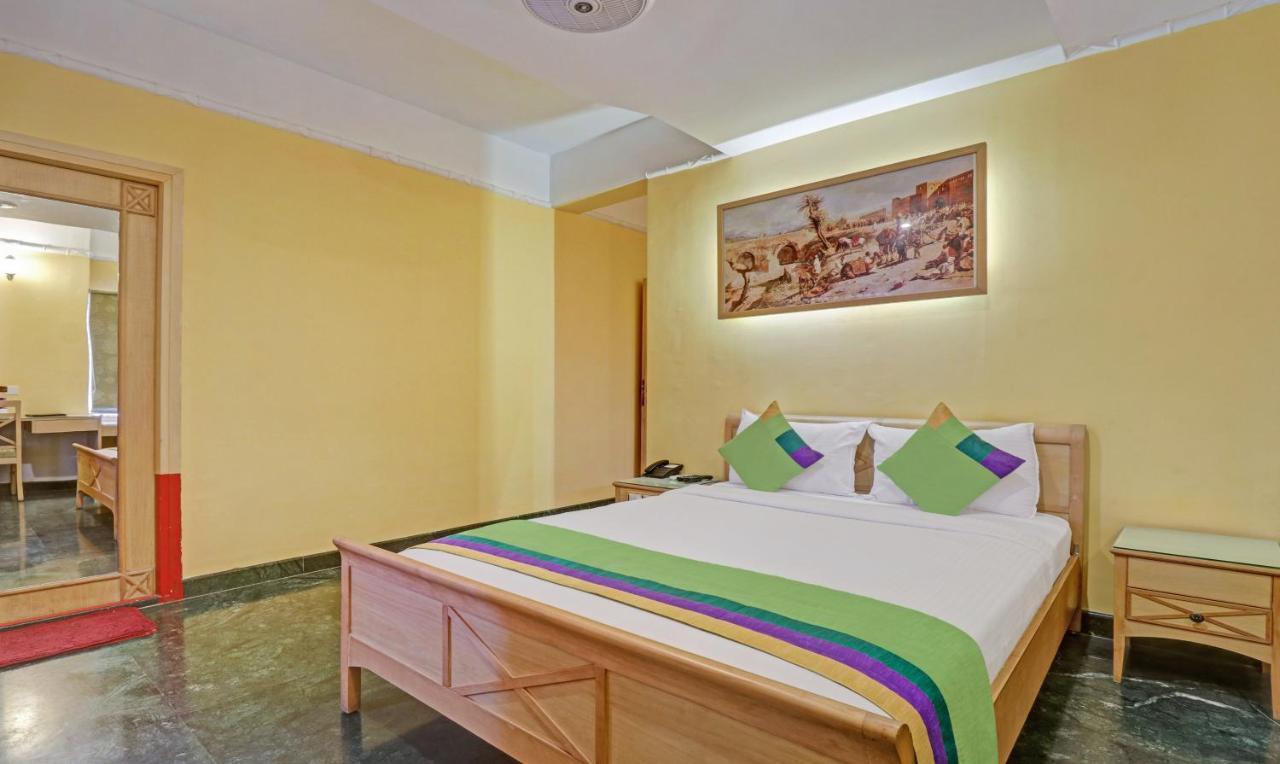 Treebo Komfort Suites, 3 Km From Mysore Palace Exterior foto